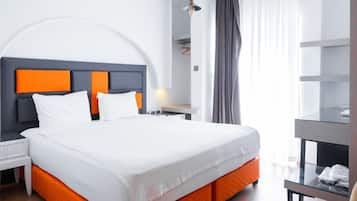 ห้องแฟมิลี่ | มินิบาร์, โต๊ะทำงาน, ห้องเก็บเสียง, Wi-Fi ฟรี