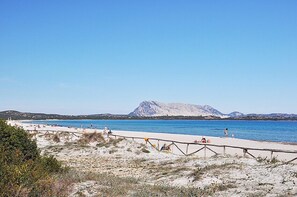 On the beach - Villetta La Cinta Beach C (San Teodoro)