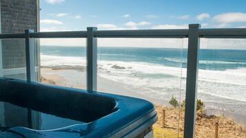 Condo, 2 Bedrooms, Ocean View, Beachfront | Balcony