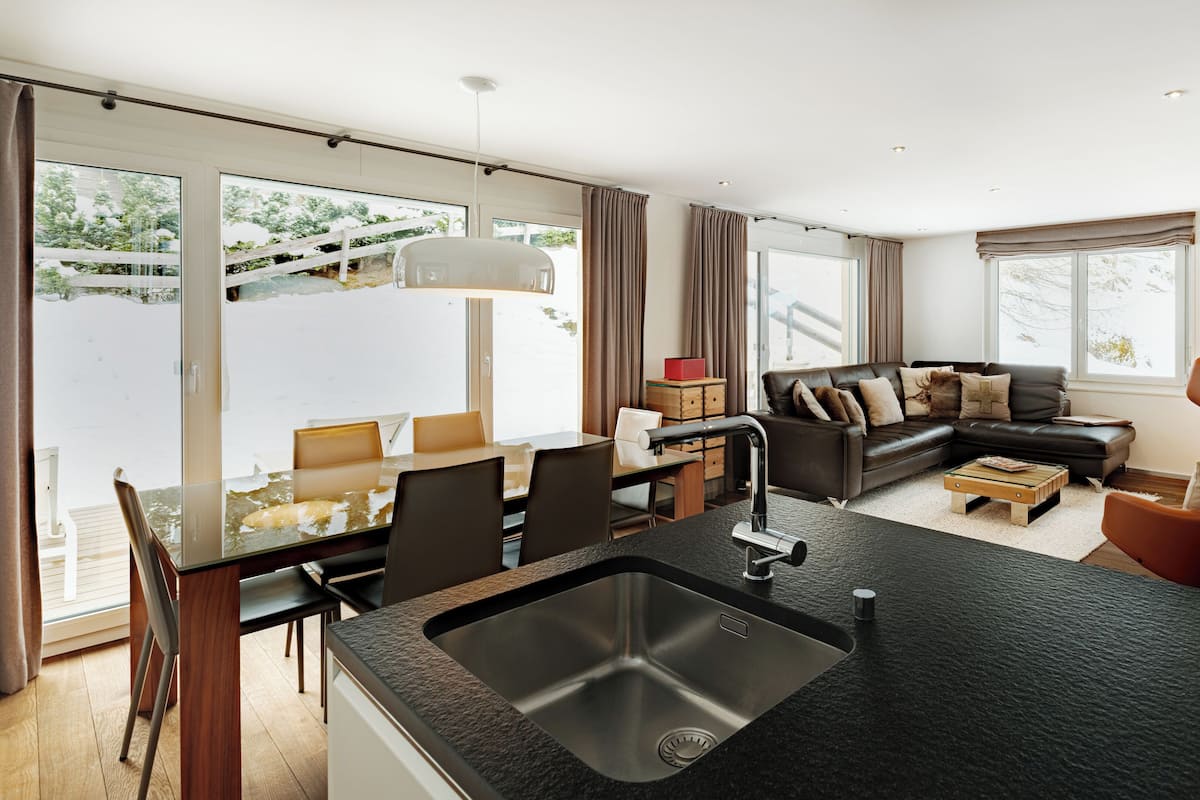 Leilighet – comfort (3rd floor) | Skrivebord, blendingsgardiner, lydisolert og barnesenger (inkludert)