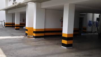Free self parking