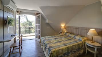 Minibar, Schreibtisch, Verdunkelungsvorhänge, kostenloses WLAN