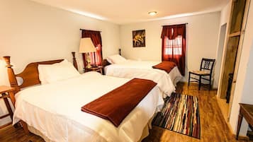 Superior Double Room, Ensuite (Ace of Diamonds) | Free WiFi