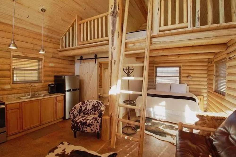 Trail City Bed & Breakfast - Syracuse, KS