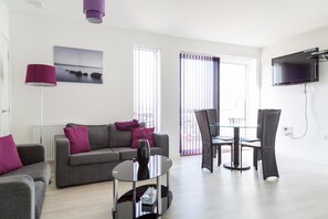 Apartment, 2 Bedrooms (The Penthouse) | Living room