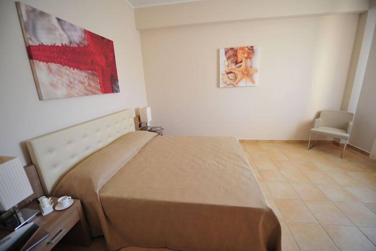 Villa, 3 Bedrooms | Blackout curtains, soundproofing, iron/ironing board, cots/infant beds