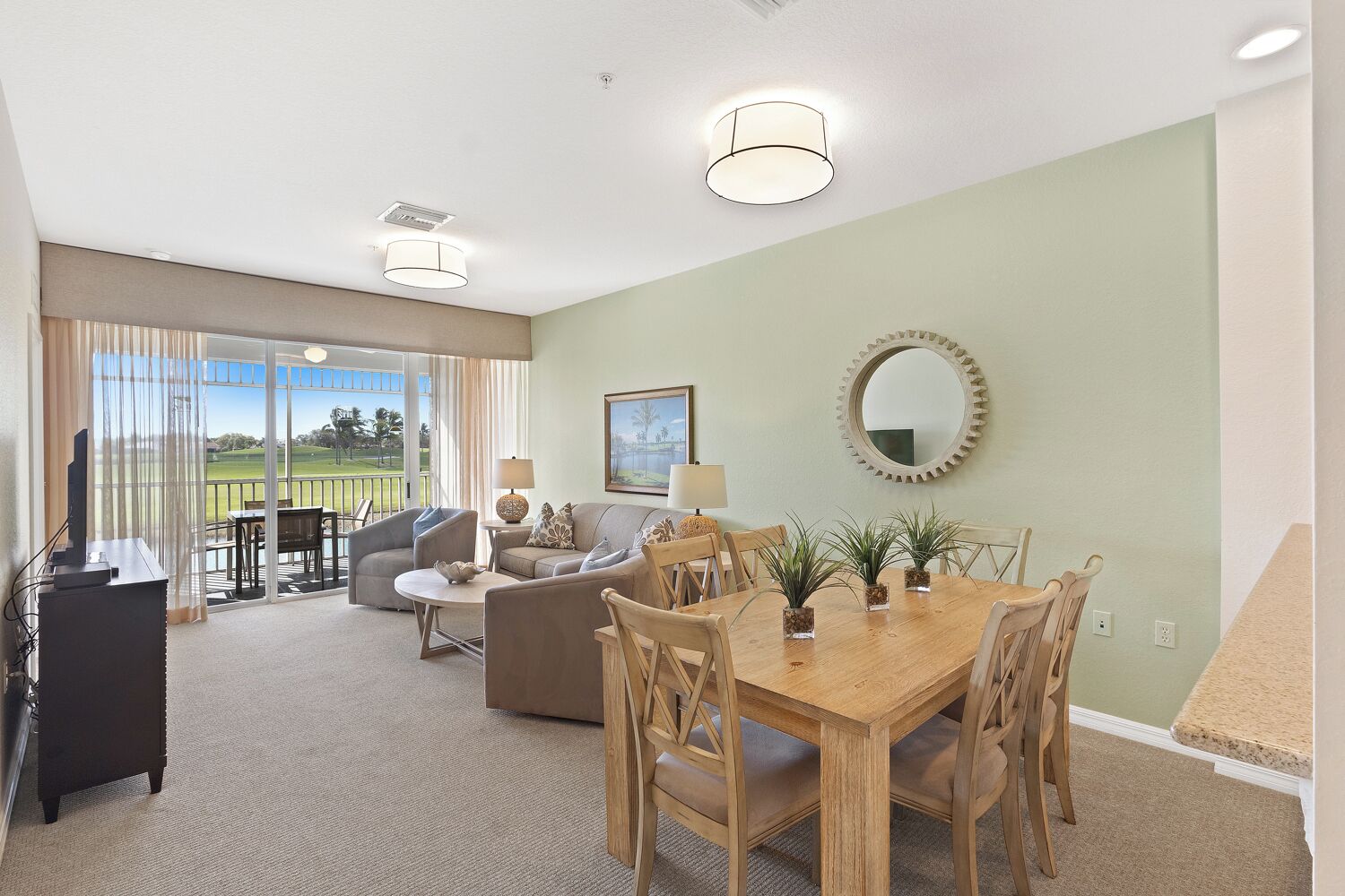 Deluxe House, 2 Bedrooms, Golf View, Lakeside | Dining room