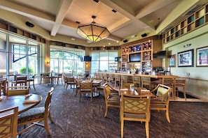 Bar (on property) - Asiago Vacation Rental at Lely Resort. Newly Furnished 2-Bedroom Condo with Stunning Lake & Golf Views. Spacious Retreat with Private Lanai, Resort Pool, Hot Tub and Gym Access (Naples)