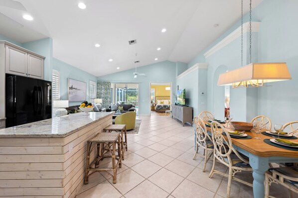 Luxury House, 3 Bedrooms, Pool View, Poolside | Private kitchen | High chair, dining tables - Neapolitan - Newly Renovated 3-BR Luxury Home with Private Pool. Enjoy a Fully Equipped Kitchen and Free Wi-Fi (Naples)