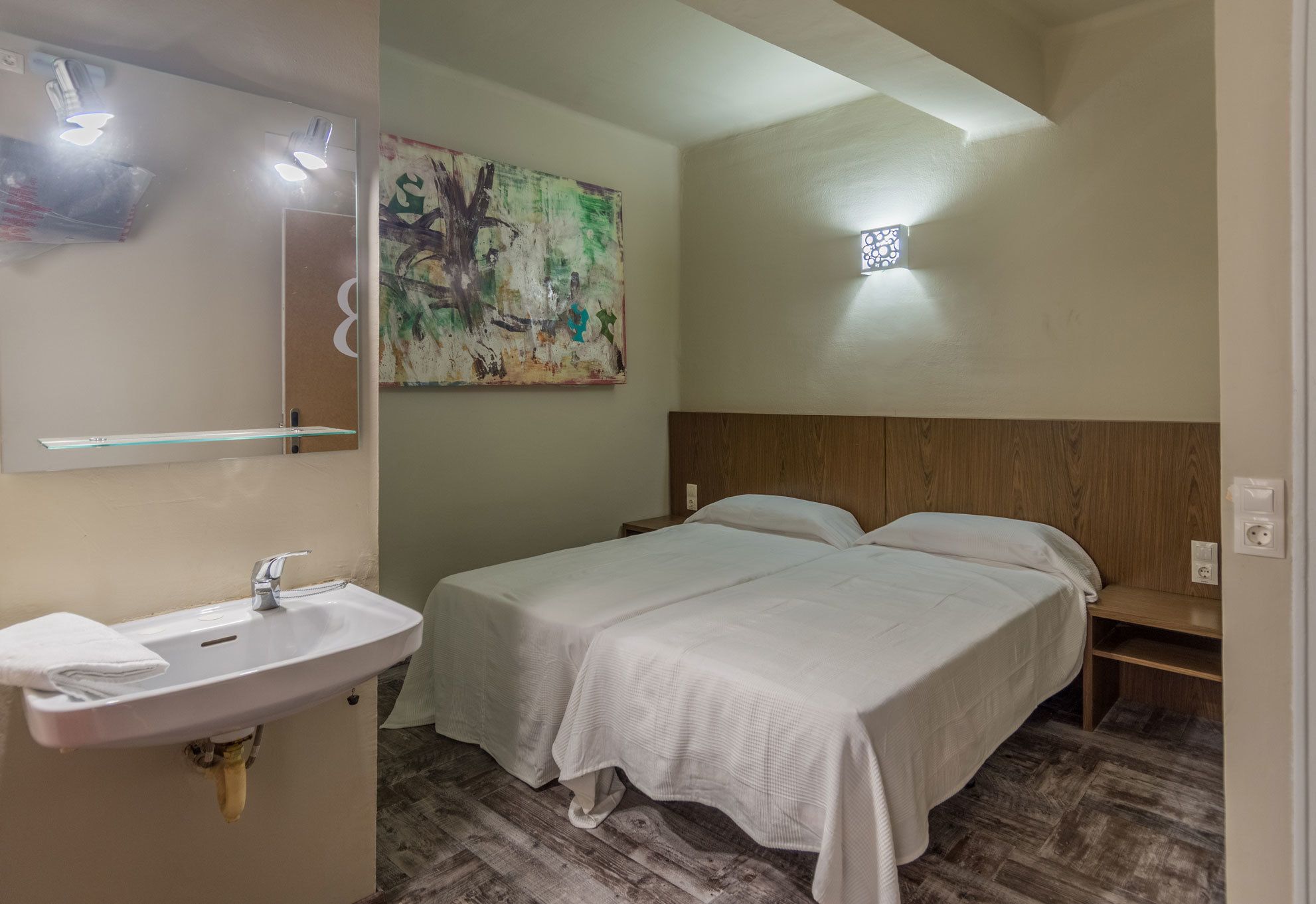 Desk, blackout curtains, rollaway beds, free WiFi