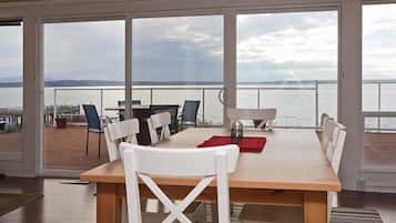 Casa, 2 quartos, vista para o mar | Opções para refeição