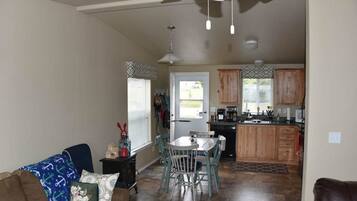 House, 2 Single Beds, Sea View (249 - Bon Air Escape) | Dining