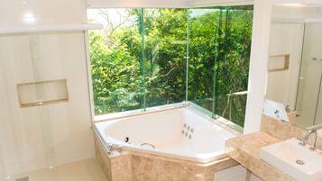 Exclusive-Suite, 1 Schlafzimmer, Meerblick (Master) | Badezimmer