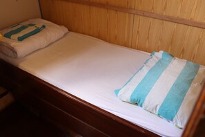 Økonomi-enkeltrom, 1 soverom | Wi-fi (inkludert) og sengetøy