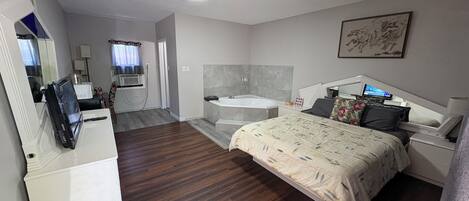 Romantisk rom, 1 soverom | Individuelt dekorert, individuelt innredet og skrivebord