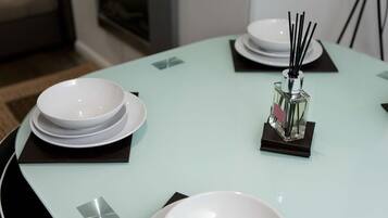 Apartment, Private Bathroom (Occupancy 7) | Lounge