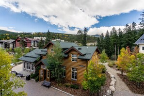 واجهة المنشأة