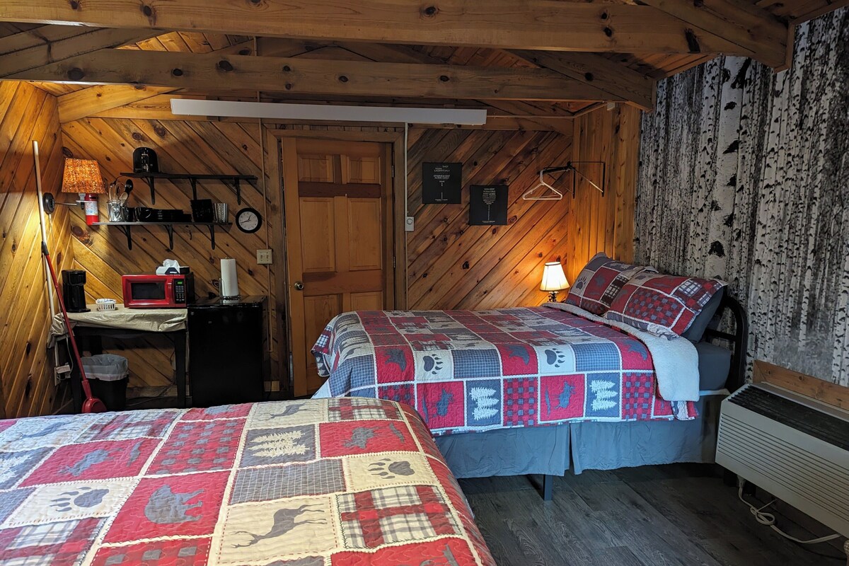 Comfort-mökki, 1 makuuhuone (Unit #14) | 2 makuuhuonetta, yksilöllisesti sisustettu, yksilöllisesti kalustettu
