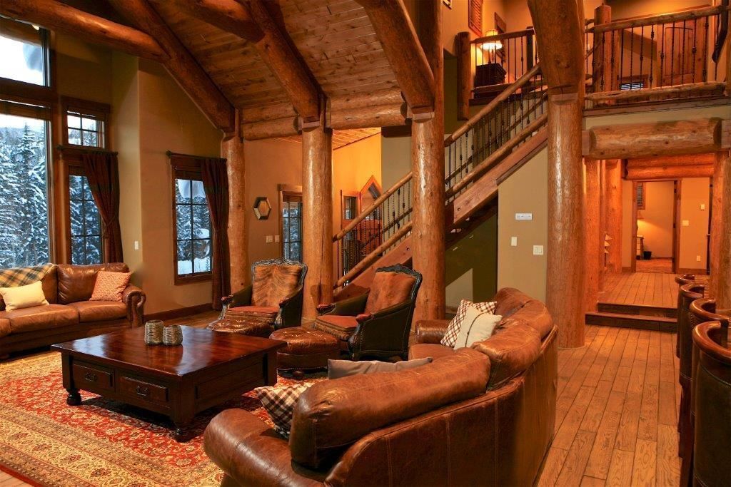 Luxury House, 5 Bedrooms | Living area | DVD player