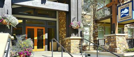 Entrée de l’hébergement