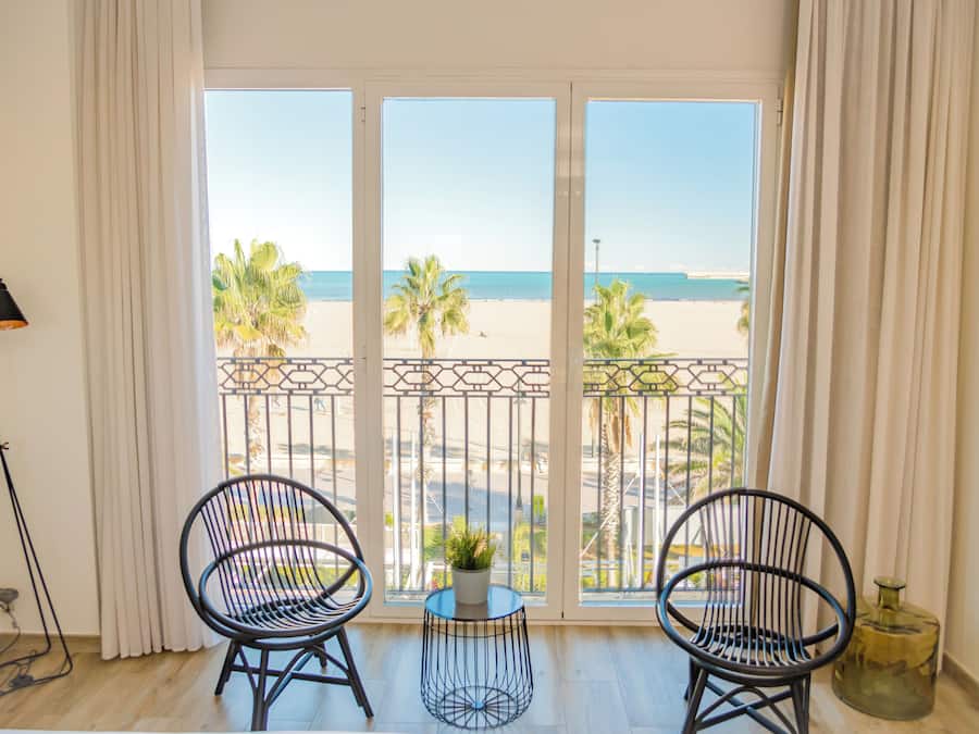 Deluxe Double or Twin Room, Sea View | Premium bedding, minibar, in-room safe, desk