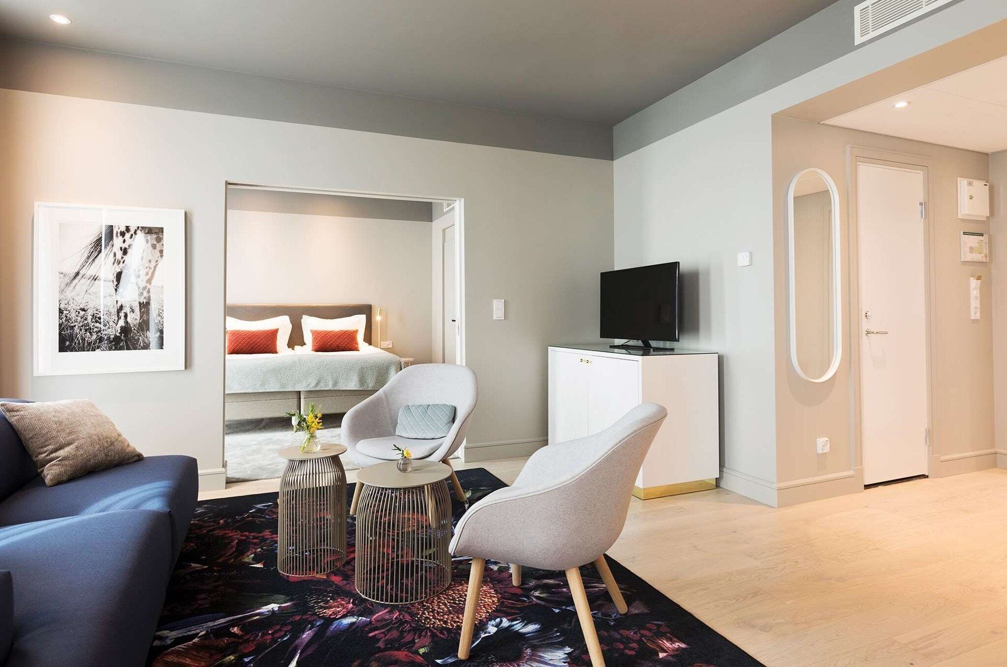 minibar, in-room safe, desk, iron/ironing board