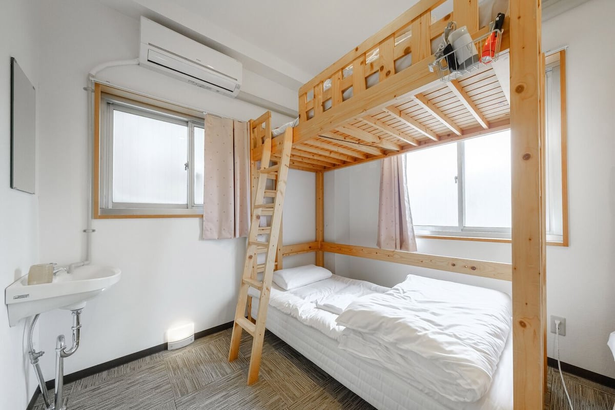 Superior Room, Private Bathroom