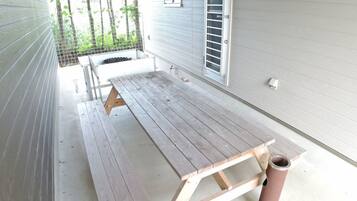 Room, 3 Bedrooms | Terrace/patio