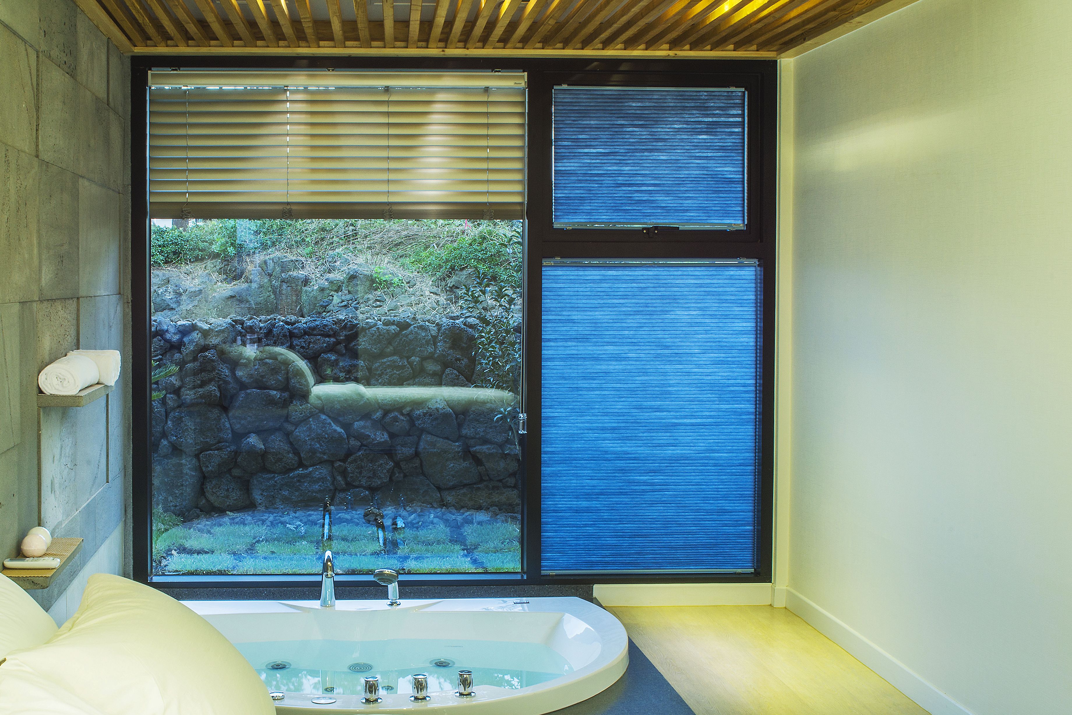 dan villa (floors are randomly assigned) | premium bedding, soundproofing, free wifi, bed sheets