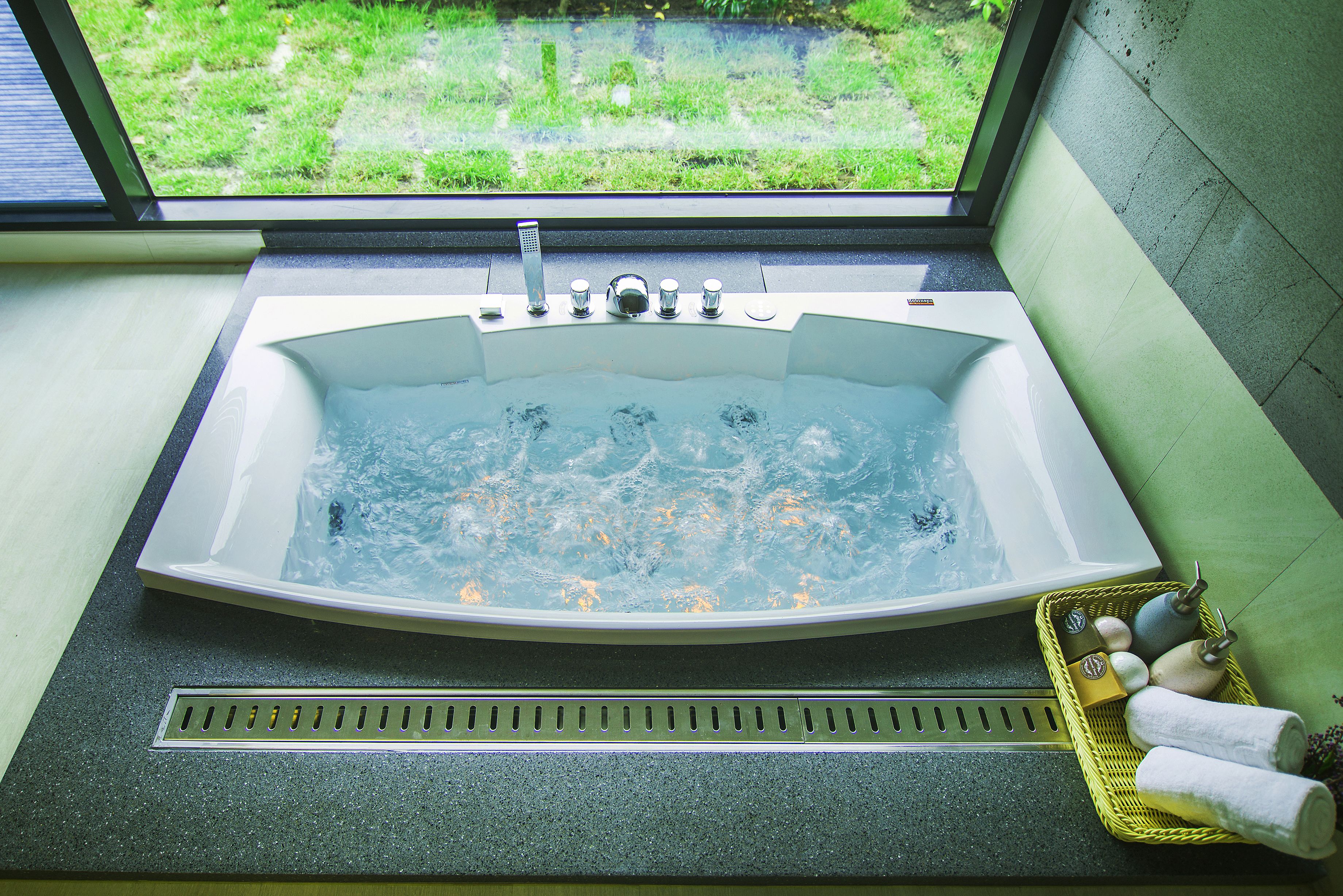 sodam (floors are randomly assigned) | premium bedding, soundproofing, free wifi, bed sheets