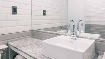 Standard Double Room, 1 Double Bed (transom windows) | Bathroom | Shower, hair dryer, slippers, towels