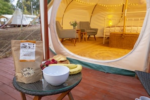 Tente Deluxe, 1 grand lit | Balcon