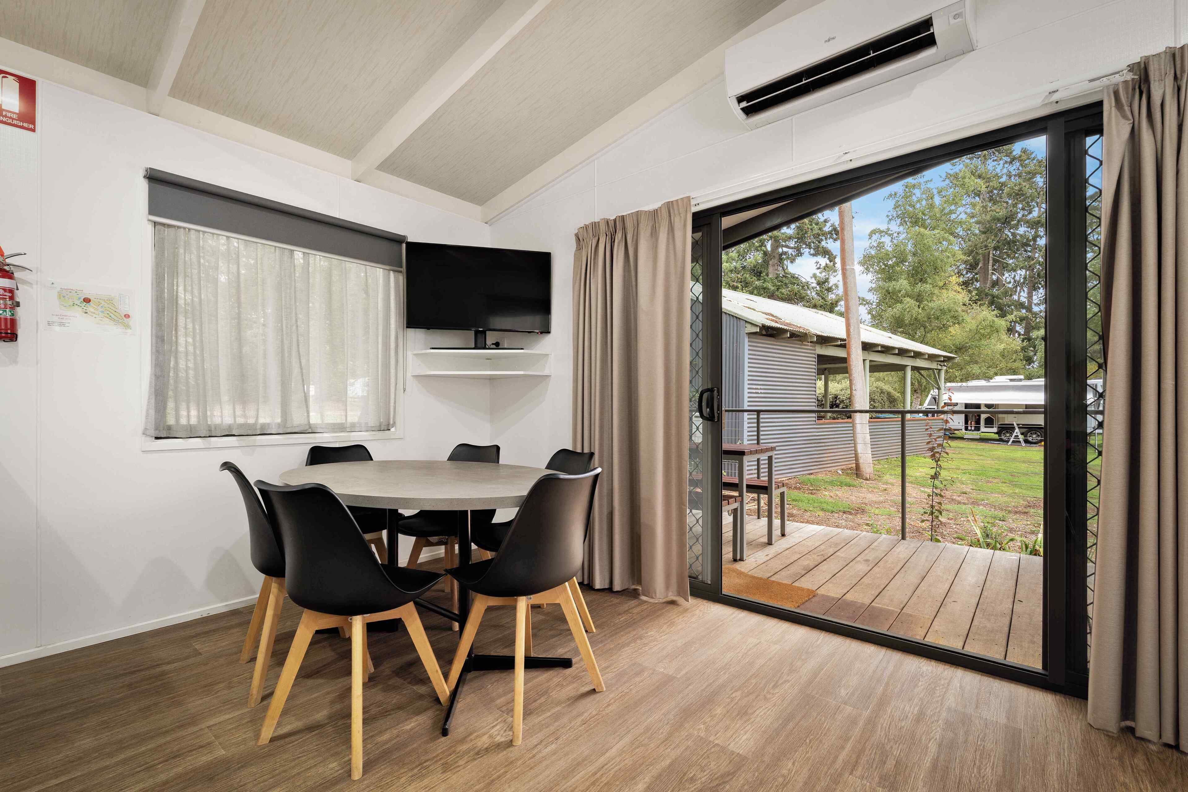 Pine Villa-2BR | Living area