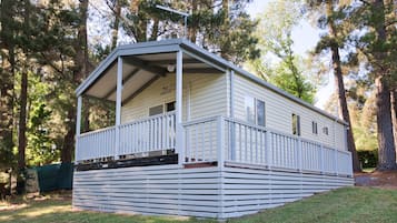 Oak Cottage | Svalir