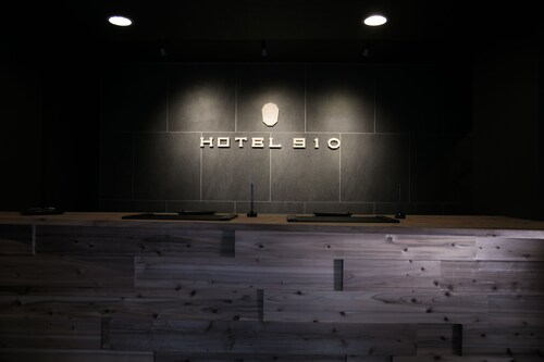Business Hotel 910