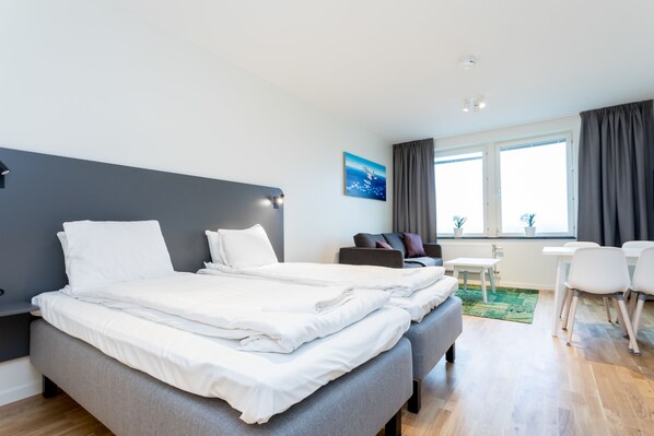 Superior Studio | Living area