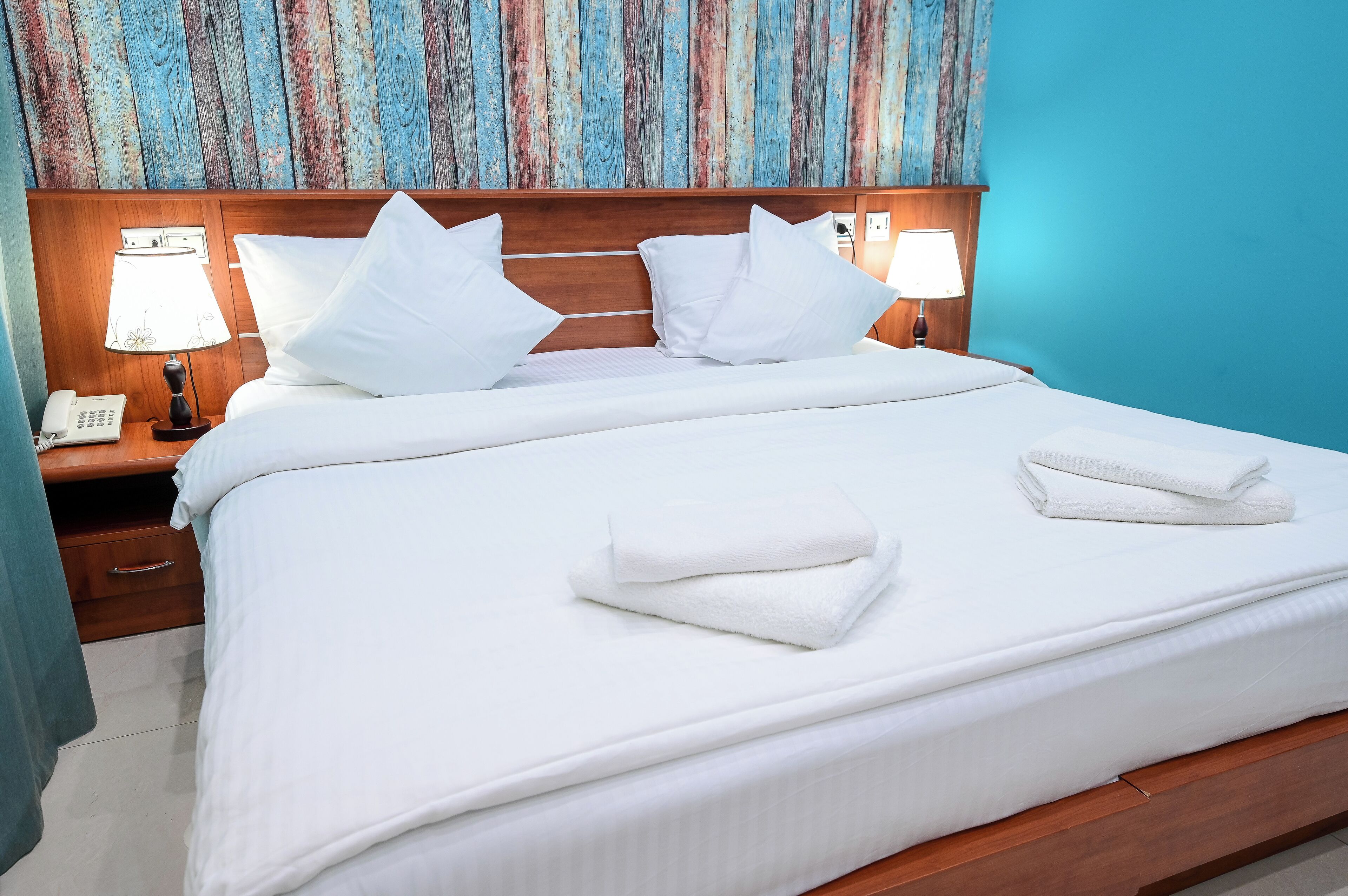 large double or twin room | 1 bedroom, premium bedding, tempur-pedic beds, minibar