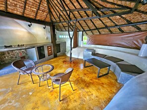 Terrace/patio - Flower Power Village (Ranong)