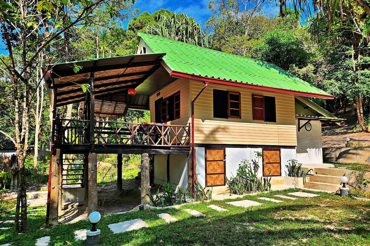 Traditional Villa | 1 bedroom, minibar, desk, laptop workspace