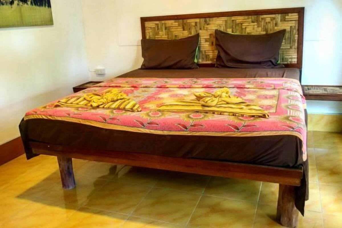Ropa de cama hipoalergénica, wifi gratis y ropa de cama 