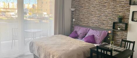 經典開放式客房, 露台 (108) | 客廳 | 平面電視