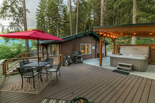 BBQ/picnic Area - A Peace of Pine (Leavenworth)