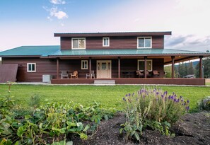 Cabin, 3 Bedrooms | Exterior