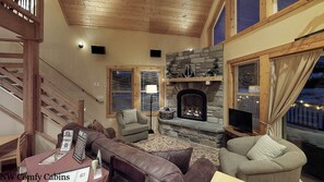 Living room - Peterson Acres (Leavenworth)