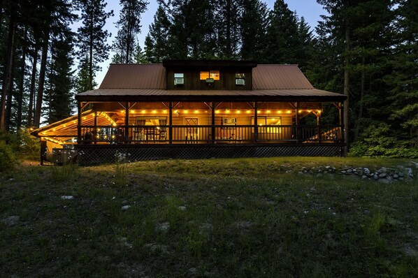 Cabin, 2 Bedrooms | Exterior