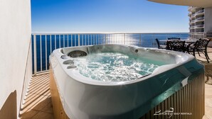 Condo, 3 quartos, vista para o oceano | Banheira de hidromassagem
