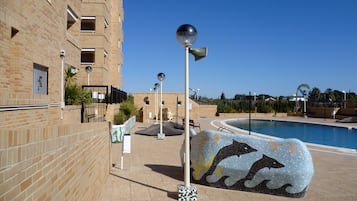 Seasonal outdoor pool