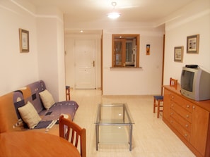 2 bedrooms, bed sheets - Apartamentos Marina D'Or 3000 (Oropesa del Mar)