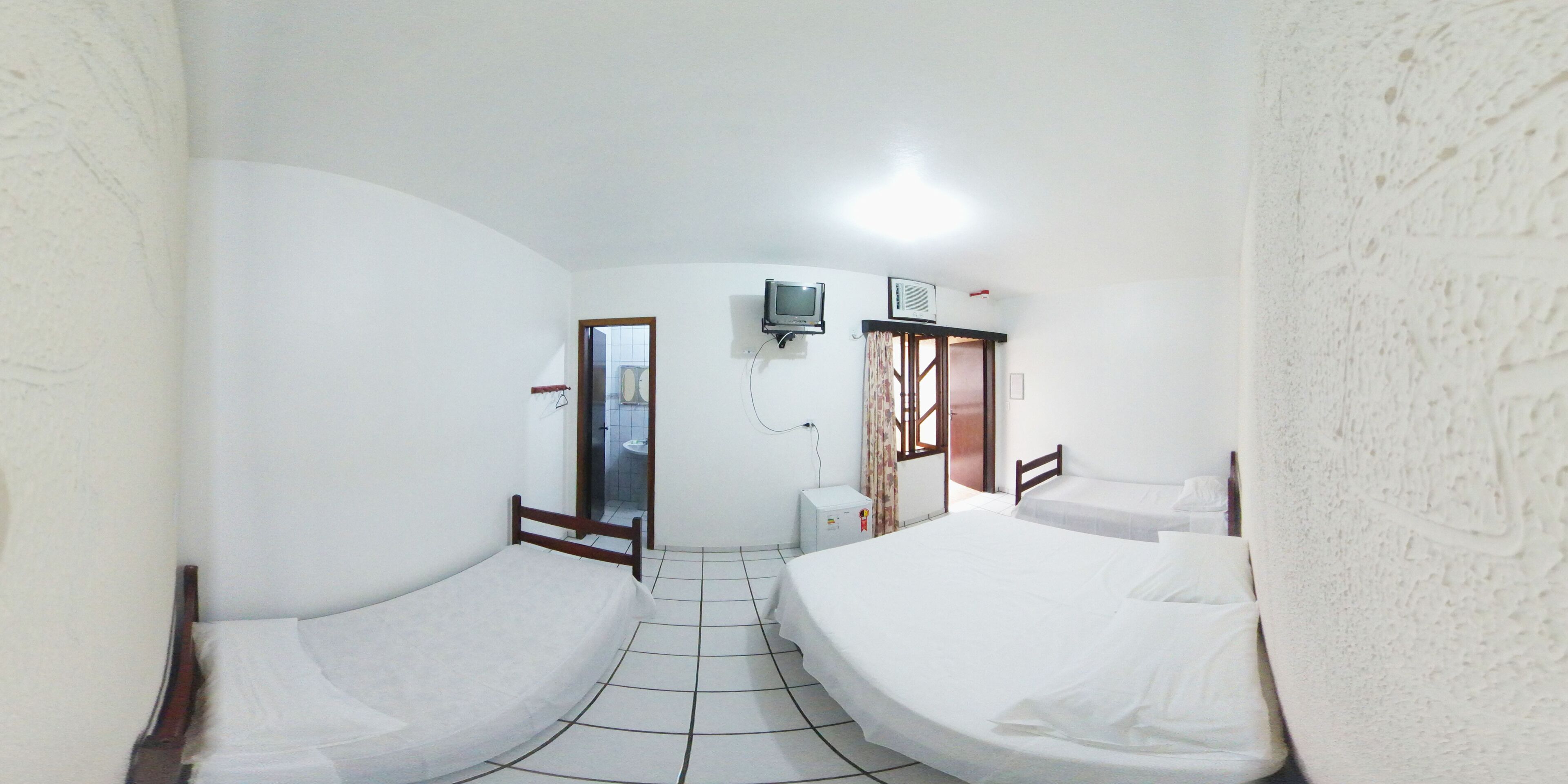 minibar, free wifi, bed sheets