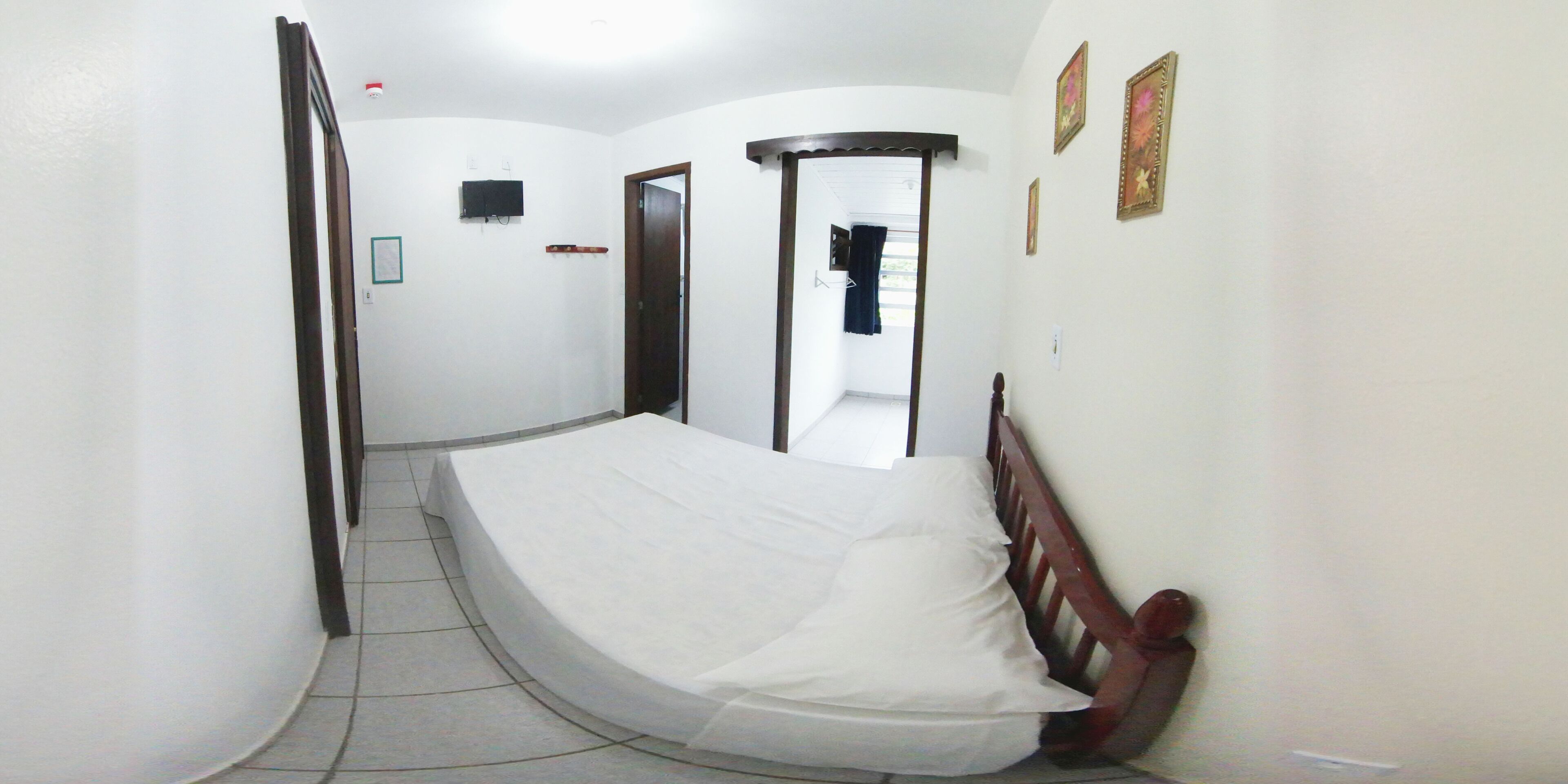 double room | minibar, free wifi, bed sheets